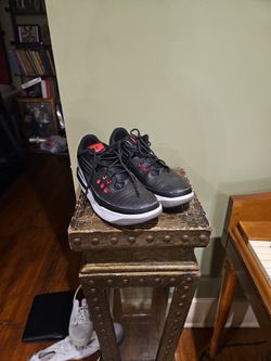 Nike Jordan Max Aura 5 Men's Size 12
