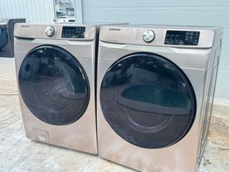 Lavadora y secadora Samsung moderna