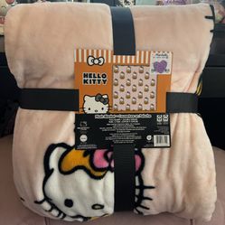 Queen Hellokitty Halloween Blanket