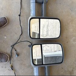 07-13 Tow Mirrors Electric / Side Turn Signals 