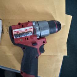 Milwaukee M12 Hammer Drill 