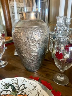 Metal silver embossed flower vase