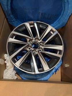21” Cadillac 2026 model Sport OEM Wheel – Brand New (Factory Cosmetic Mark)