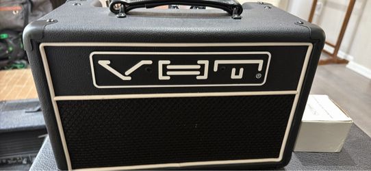 VHT Guitar Amplifier Head