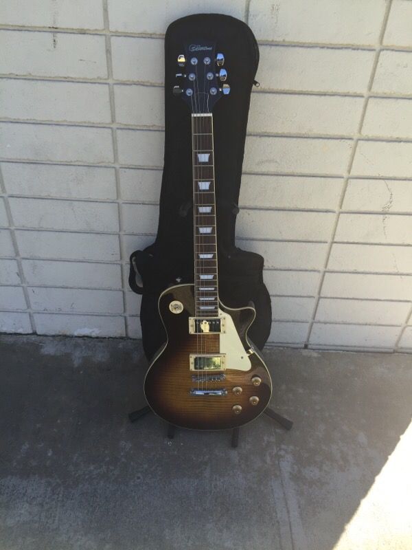 Silvertone SSL3 Session Master Pro comes guitar