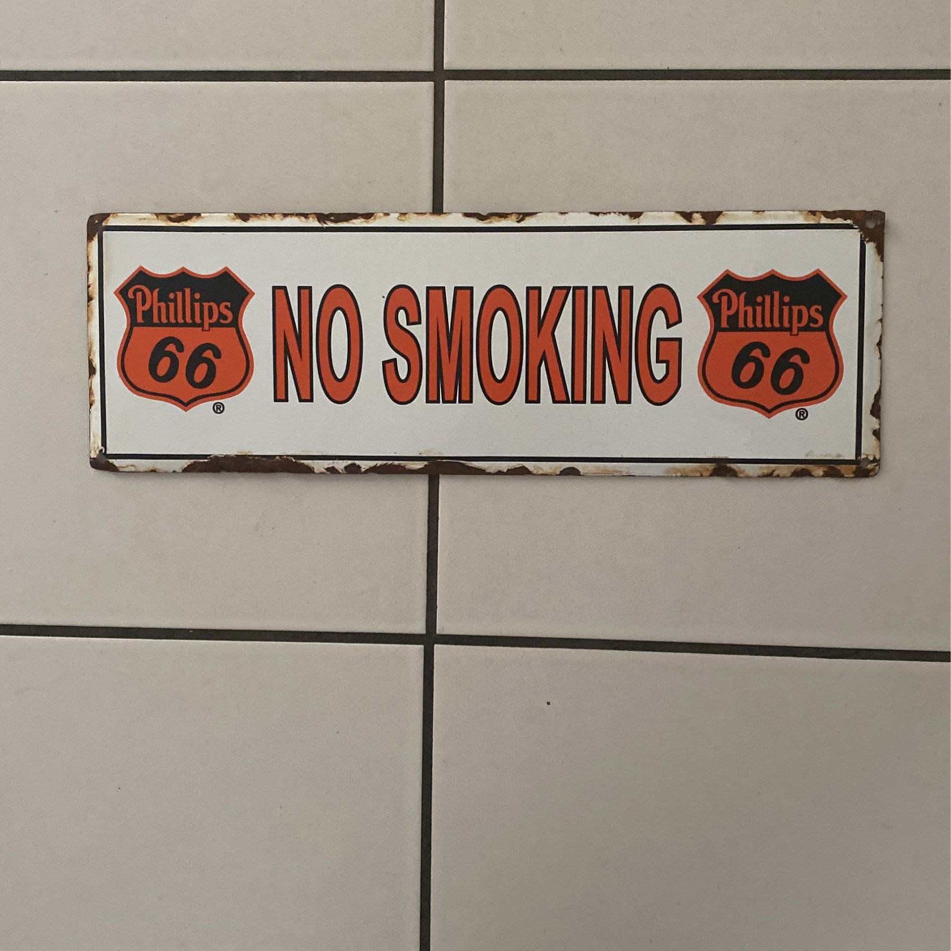 Phillips 66 No Smoking