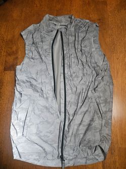 Men's DIP vest