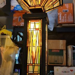 Vintage KICHLER Lamp