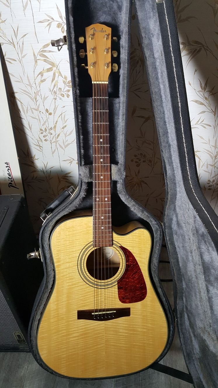 1996 Fender DG22 NAT Dreadnought Electric Acoustic
