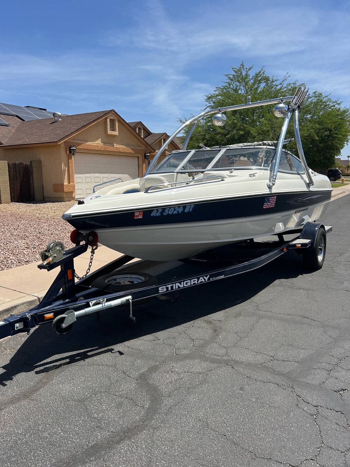 2010 stingray 185 lx wakeboard and fishing boat