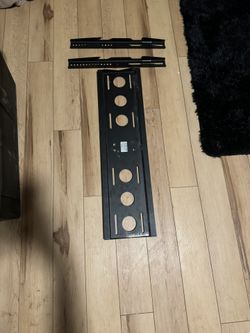 30–85 compatible wall mount