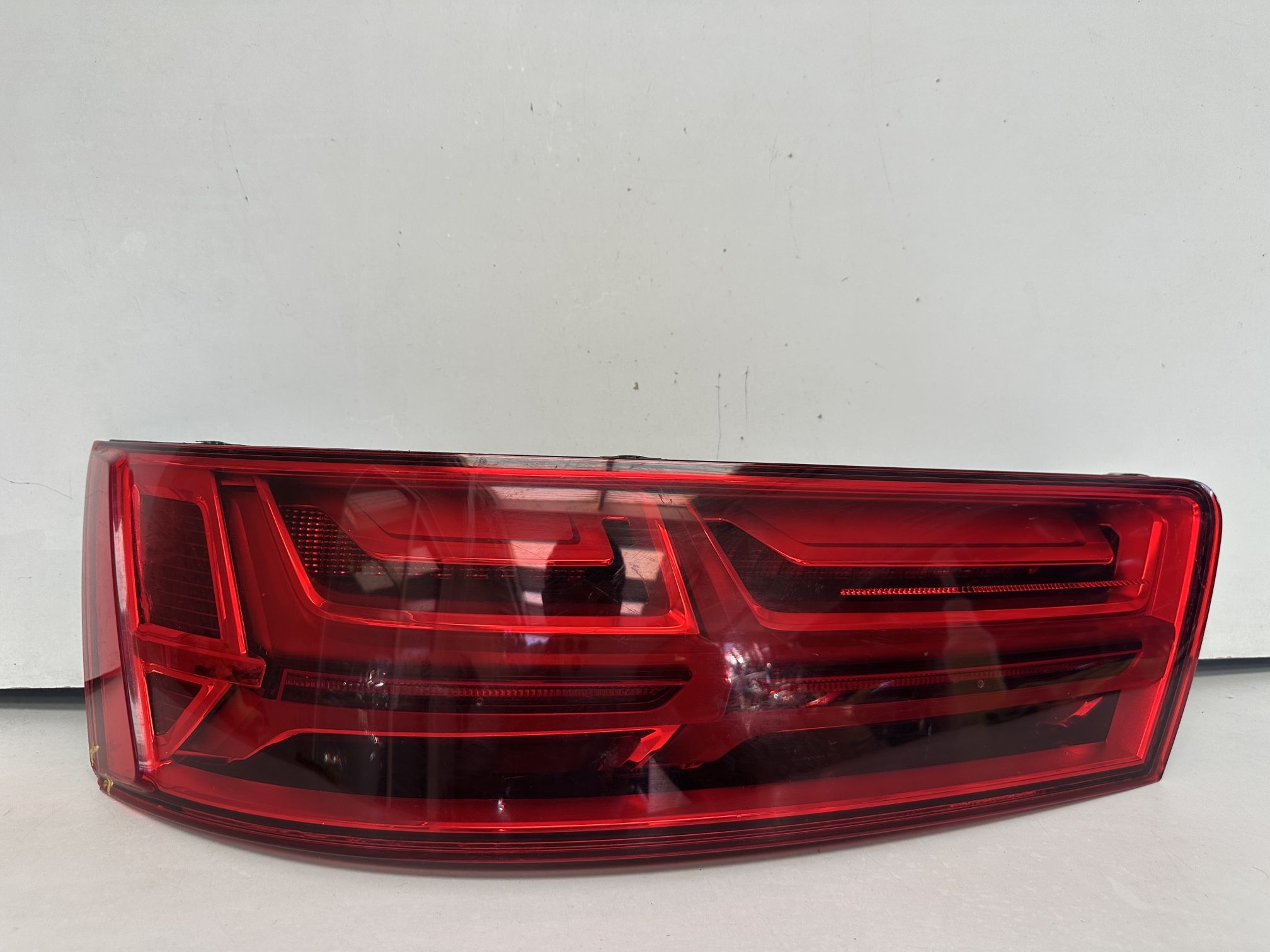 2017 2018 2019 AUDI Q7 REAR LEFT DRIVER SIDE LED TAIL LIGHT OEM 4M0945093L