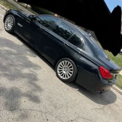 2011 BMW 750i