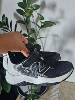 Kids shoes