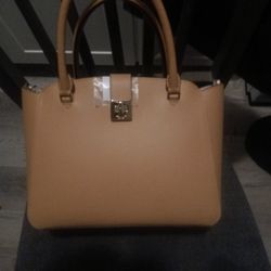 KATE SPADE BRAND NEW PURSE