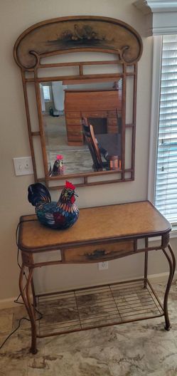 Entry table and mirror
