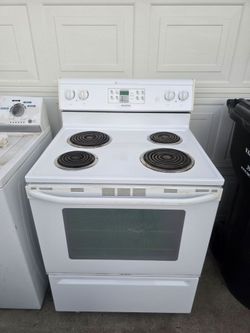 Maytag Electric 4 Burner Stove- 240V