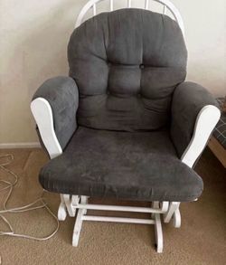 Free Rocking chair