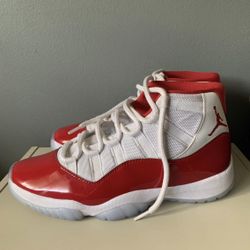 Cherry 11 Size9.5