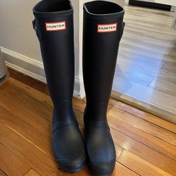 HUNTER Women Boots Size 8