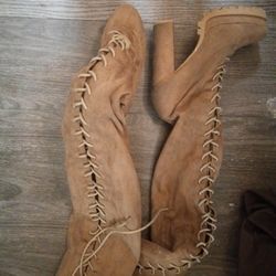 Women's Boots With Heel 