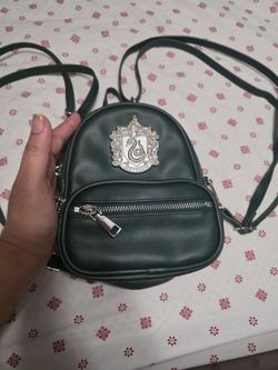 Universal Studios Harry Potter Slytherin Crest Mini Backpack Emerald Green Purse