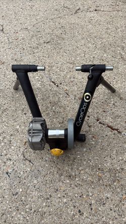 CycleOps Bike Trainer