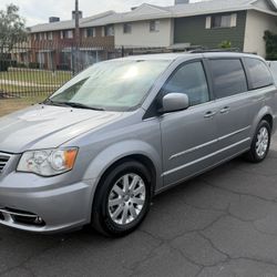 2013 Chrysler Town & Country