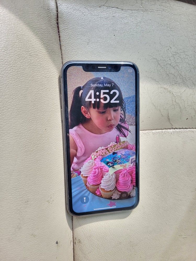 IPhone11 256gb For Att And Boost Mobile