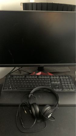 Bundle together. Monitor, Gaming keyboard, Beats.