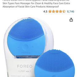 FOREO LUNA mini 2 Ultra-hygienic Facial Cleansing Brush All Skin Types Face Massager for Clean & Healthy Face Care Extra Absorption of Facial Skin Car