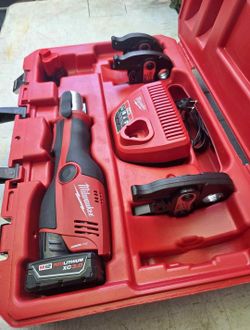 Milwaukee M12 Press Tool Kit