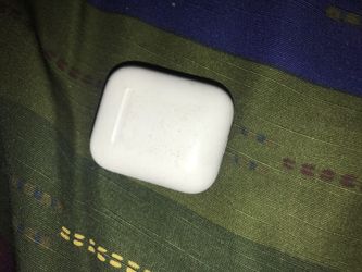 Apple AirPods 1st generation
