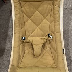 Charlie Crane Levo Baby Rocker in natural wood