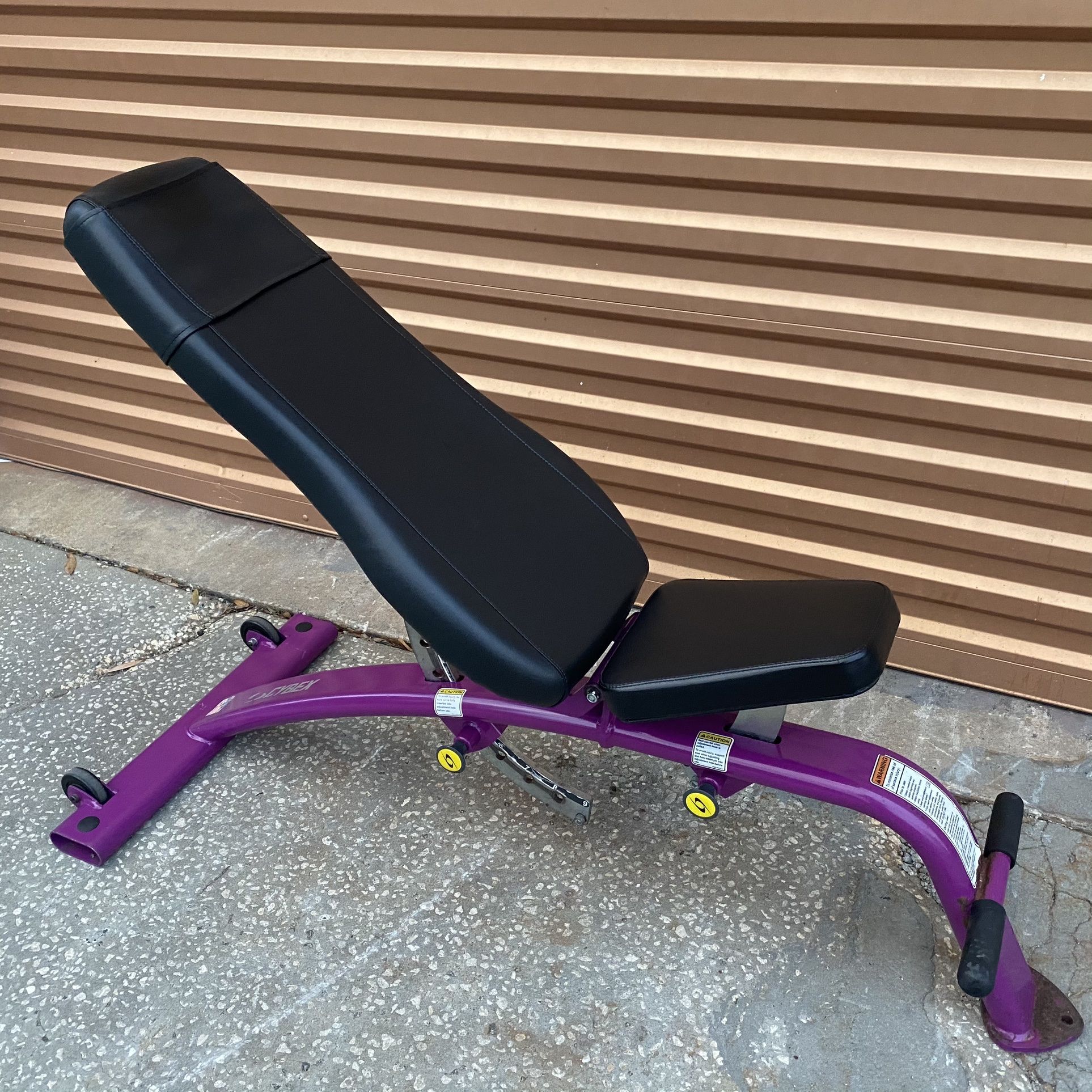 Cybex Commercial Flat, Incline, Decline & Shoulder Press Adjustable Weight Bench