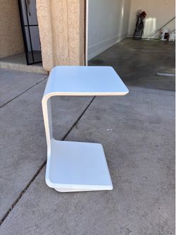 BRAND NEW TABLE