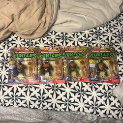 Ninja Turtles Action Figures 