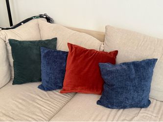 Throw Pillows