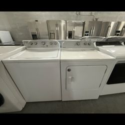 Whirlpool Washer And Dryer Set “27 ( Lavadora Y Secadora )