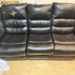 3 seated couch with recliner