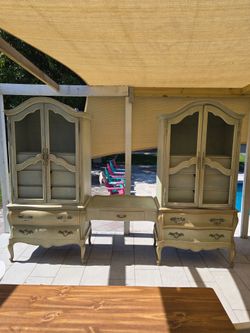 FRENCH PROVINCIAL 5 piece modular wall unit
