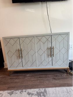 Tv Stand REALLY NICE!
