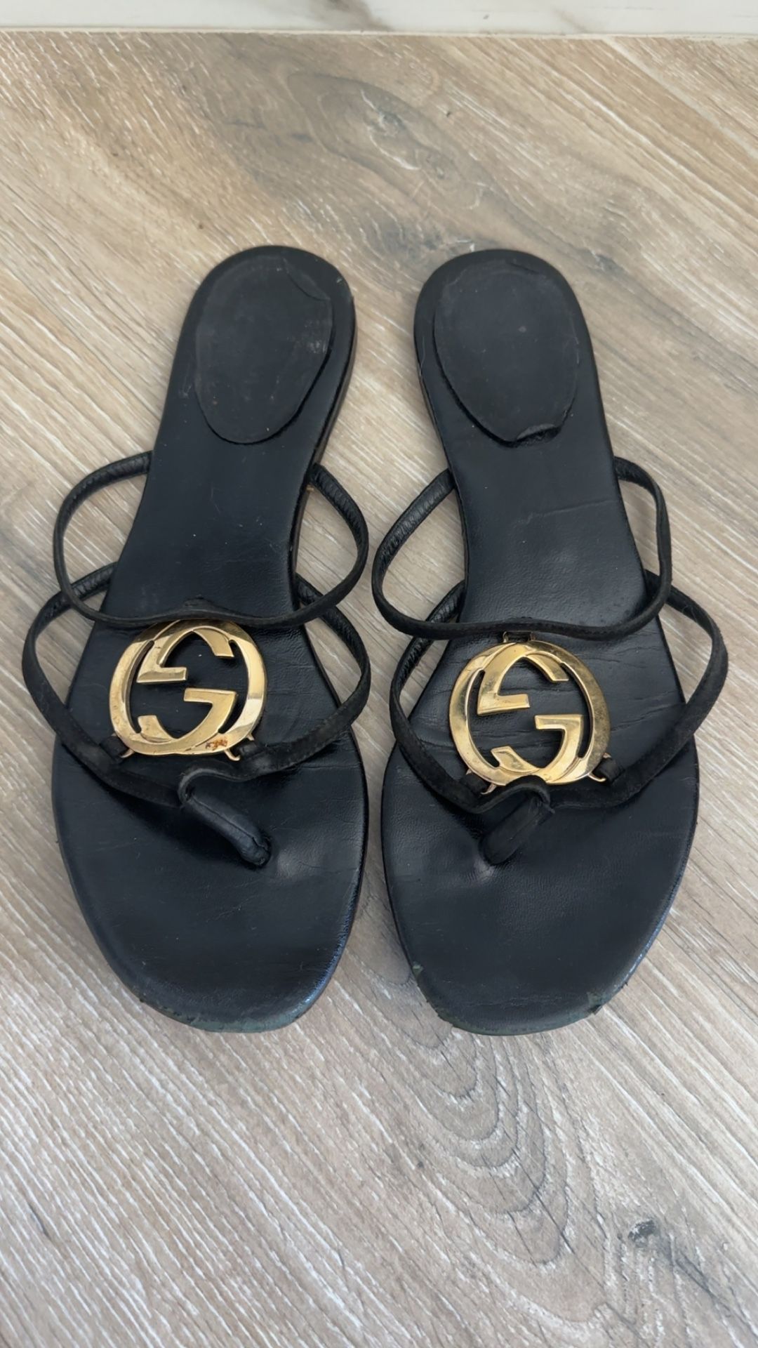 Gucci Logo GG black Gold Sandals Slides Shoes Authentic