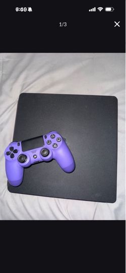 PS4 WITH REMOTE! NEED IT GONE