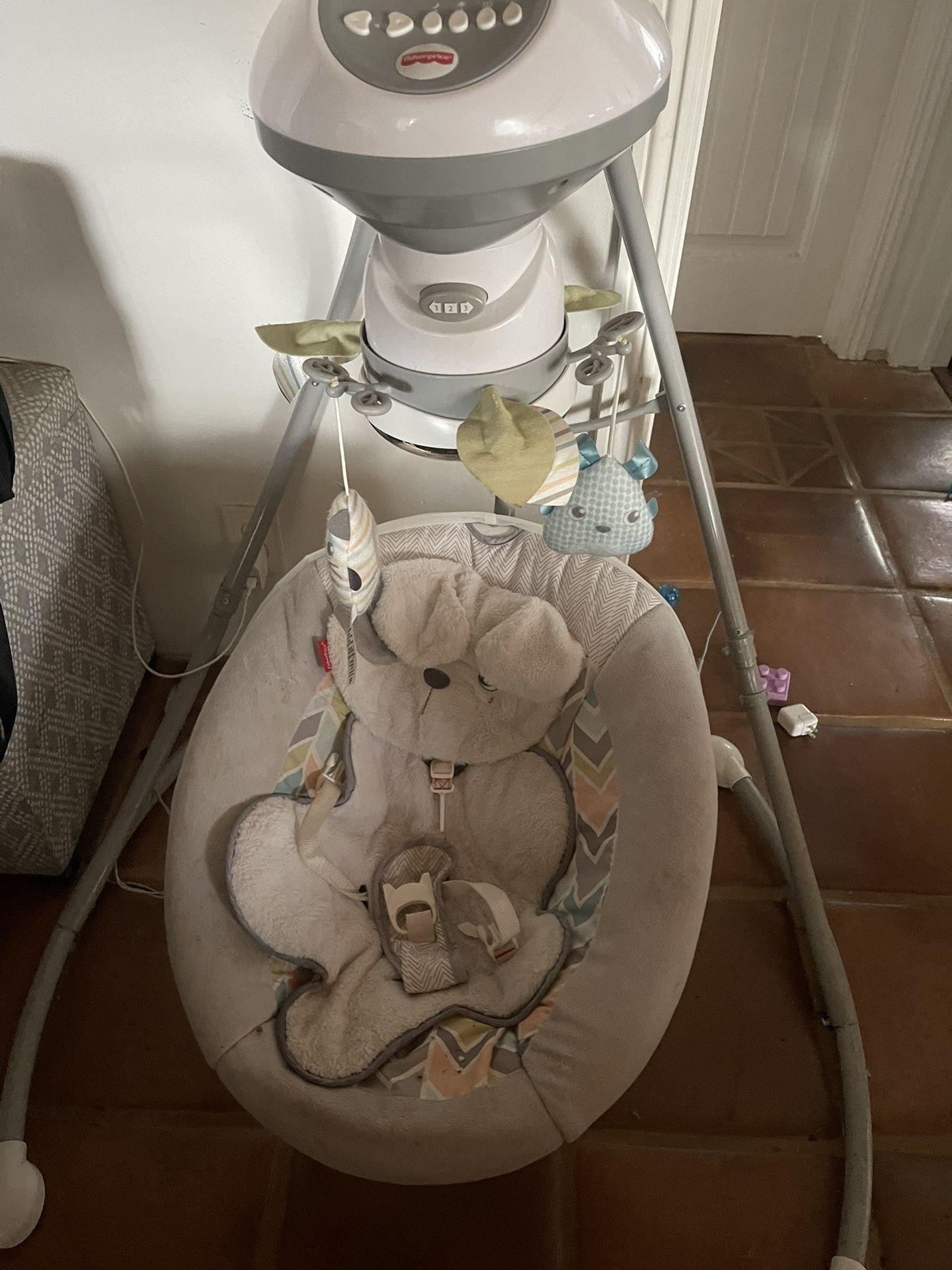 Fisher Price Baby Swing 