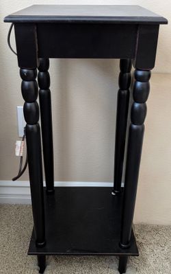 2 Black Night Stands