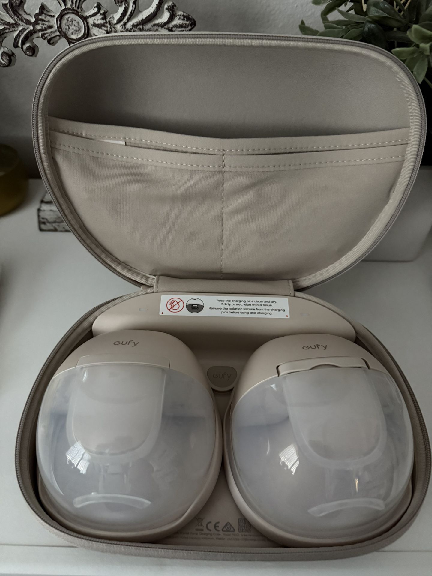 Brand New | Eufy Hands Free Pump!