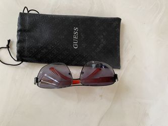 Guess son glasses unisex with case new