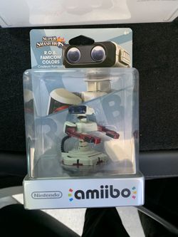 Rob Famicom Colors - Amiibo - NIB - NA