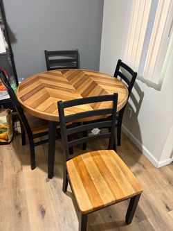 Dinning table